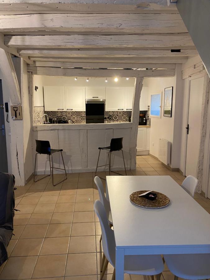 Le Marais Vous - Duplex En Centre-Ville. Provins Exteriör bild